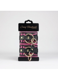 Черные кожаные наручники с розовой строчкой - Crazy Handmade - купить с доставкой в Ачинске