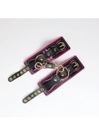 Черные кожаные наручники с розовой строчкой - Crazy Handmade - купить с доставкой в Ачинске