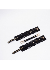 Черный кожаные оковы с узорами и золотистой фурнитурой - Crazy Handmade - купить с доставкой в Ачинске