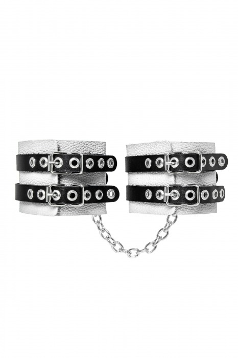 Бело-черные оковы с двумя ремешками и люверсами - Pecado - купить с доставкой в Ачинске