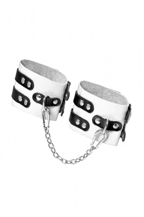 Бело-черные оковы с двумя ремешками и люверсами - Pecado - купить с доставкой в Ачинске