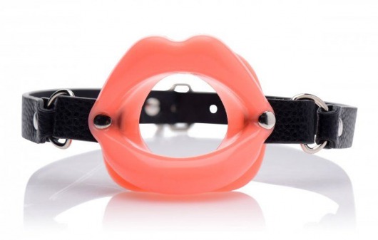 Кляп в форме губ Sissy Mouth Gag - XR Brands - купить с доставкой в Ачинске